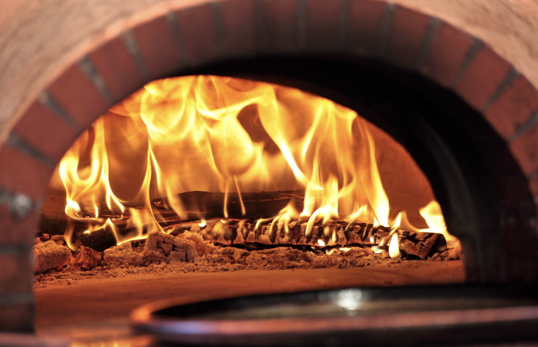 cuptor pe lemne