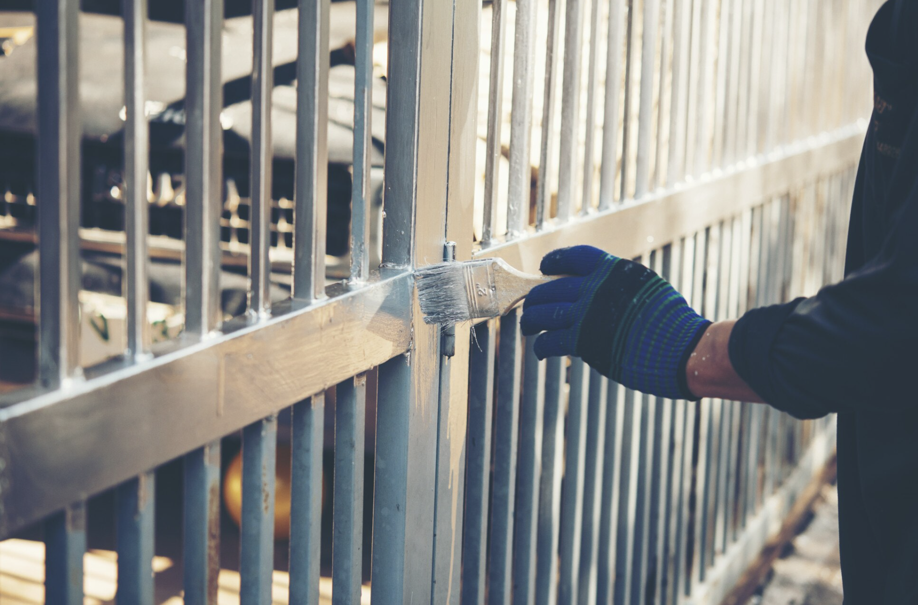 montaj gard in panta